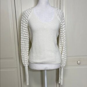 525 America Women’s Ivory White Knit  BLOUSON SLEEVE RAGLAN PULLOVER Size XS